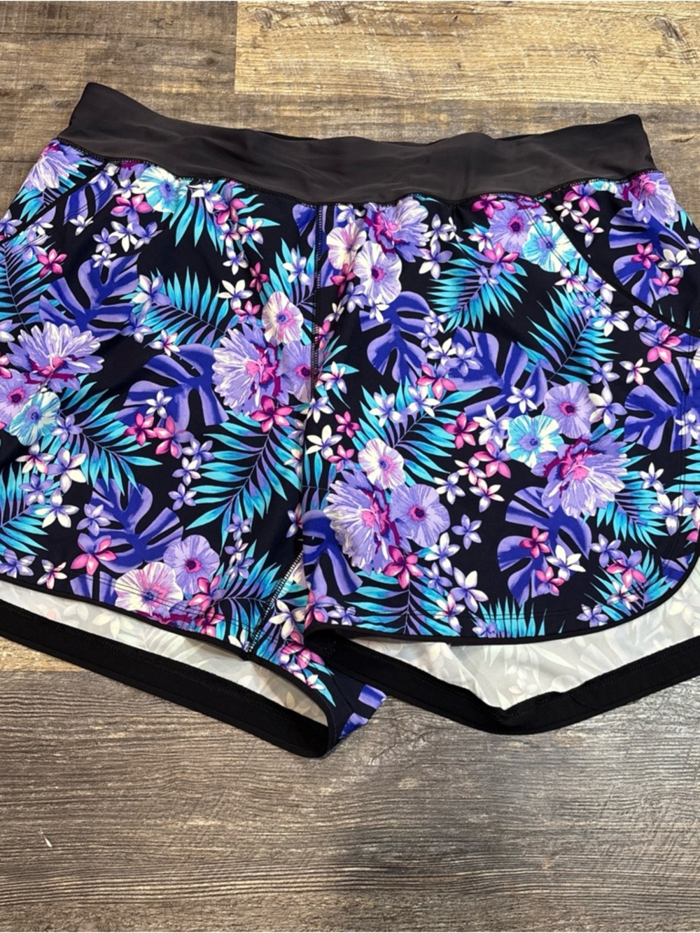Lands’ End Hawaiian Swim Shorts Size 20 Women’s Plus